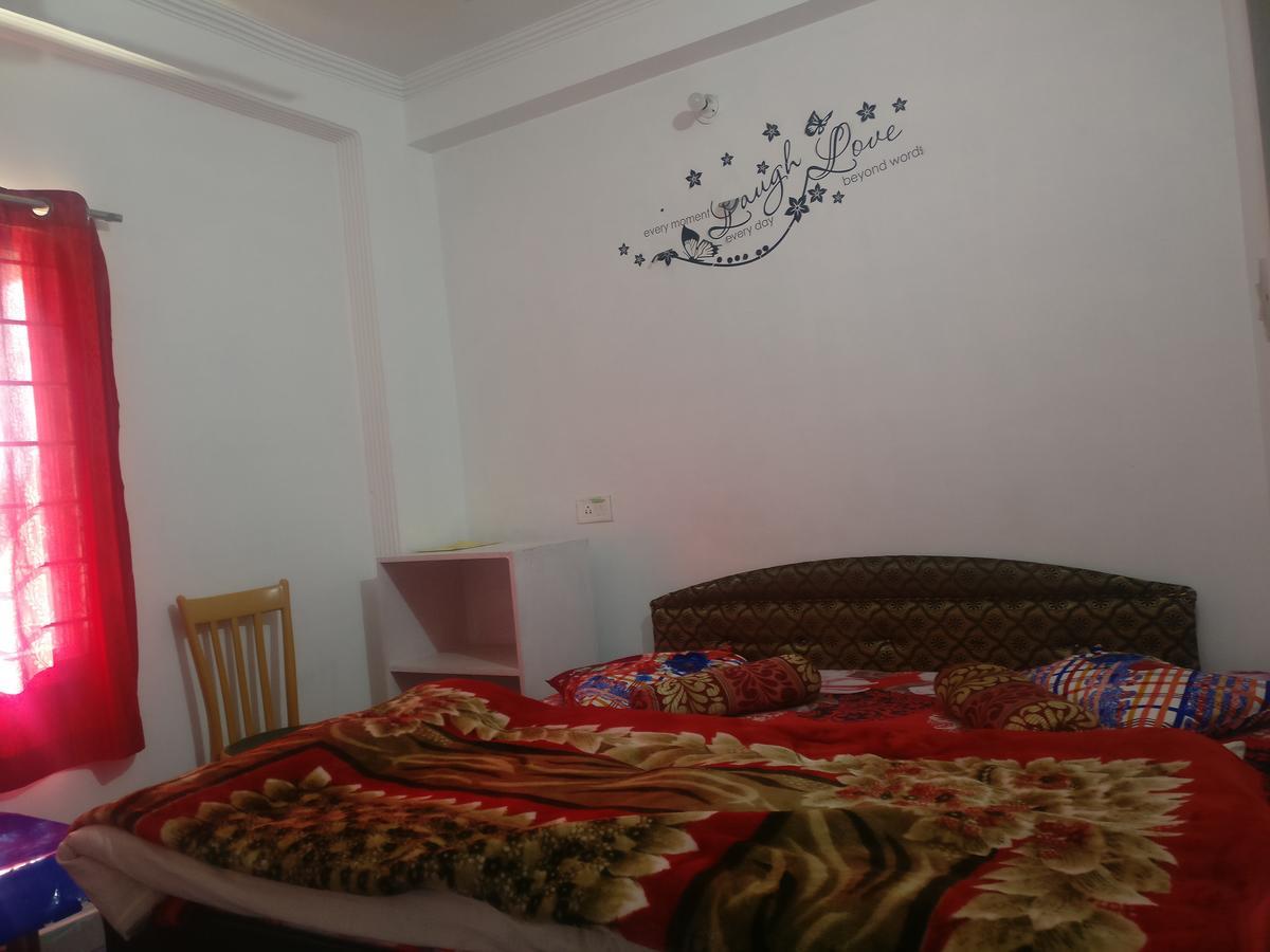 Galaxy Hotel & Restaurant Lansdowne Luaran gambar